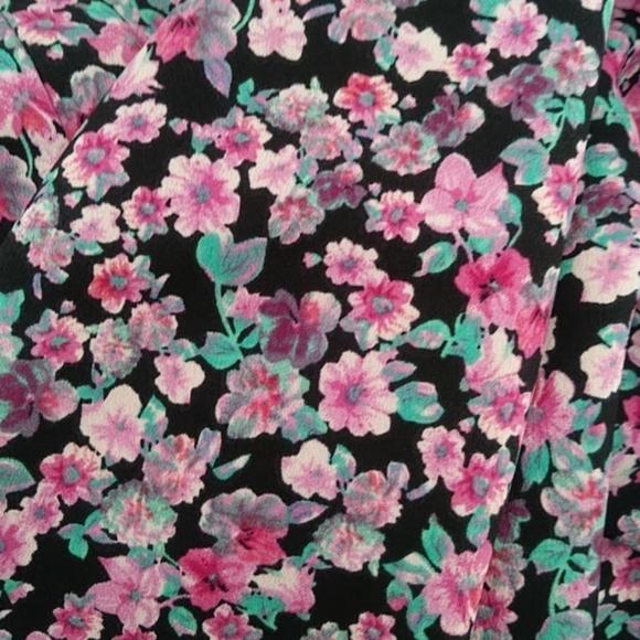 Floral Spaghetti Strap Blouse Shirt - Picture 4 of 5